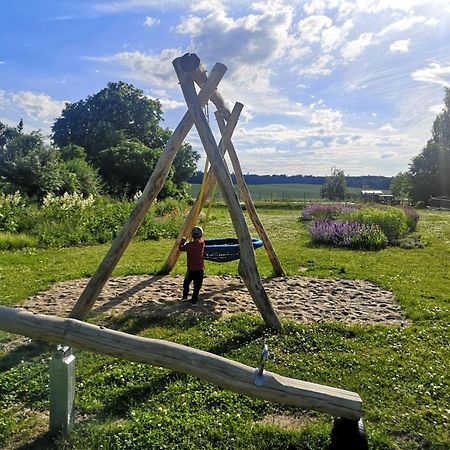 Ferienwohnung Am Sternhagener See Lindenhagen エクステリア 写真